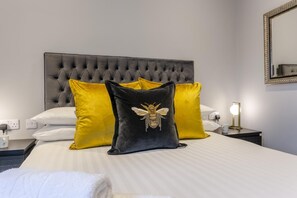 Iron/ironing board, free WiFi, bed sheets - 2 Bed in Keswick (oc-b35023) (Keswick)
