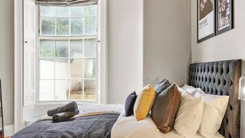 1 bedroom, iron/ironing board, Internet, bed sheets