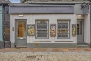 Exterior detail - 1 Bed in Keswick (oc-g35025) (Keswick)