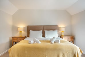 Travel cot, free WiFi, bed sheets - 1 Bed in Wroxall (oc-w34686) (Wroxall)