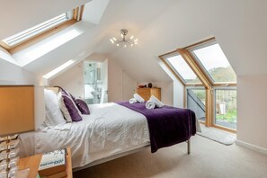 Free WiFi, bed sheets - 4 Bed in Osmington Mills (oc-t35041) (Osmington Mills)