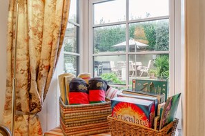 Interior - 3 Bed in Broadstairs (oc-n34799) (Broadstairs)