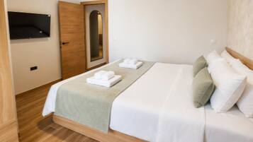 2 slaapkamers, een strijkplank/strijkijzer, gratis wifi