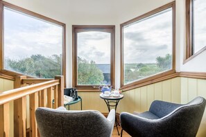 Interior - 2 Bed in Widemouth Bay (oc-s34972) (Widemouth Bay)