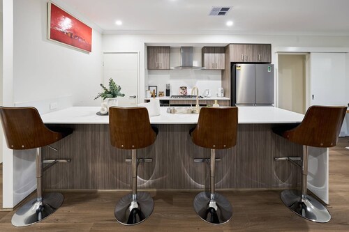 47A Westlake Road Morley is a Perfect 4-bedroom house with AC in gorgeous Morley