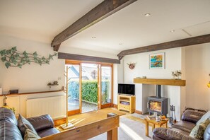 Fernseher, Kamin