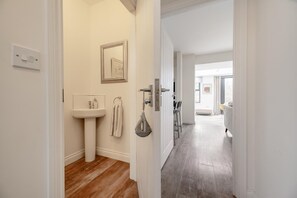 Interior - 4 Bed in Embleton (oc-t35047) (Embleton)