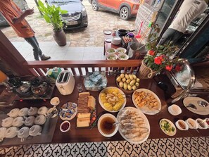 Outdoor dining - Gaia Puluong (Ba Thuoc)