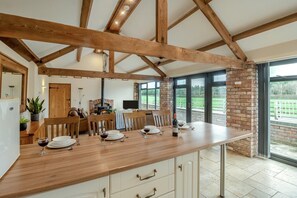 Dining - 2 Bed in Alne (oc-f35067) (Aldwark)