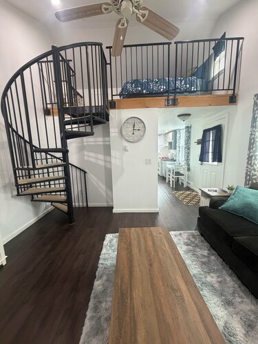 Cozy Creek Retreat - Spiral staircase and AC
