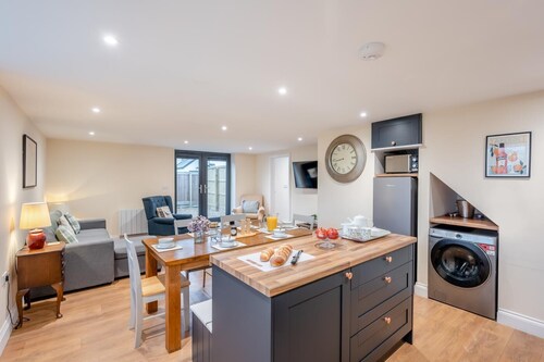 3 Bed in Feering (oc-hen6)