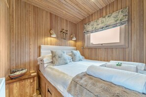 Bed sheets - 1 Bed in Gatehouse Of Fleet (oc-d34893) (Gatehouse of Fleet)