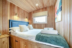 Bed sheets - 1 Bed in Gatehouse Of Fleet (oc-d34892) (Gatehouse of Fleet)