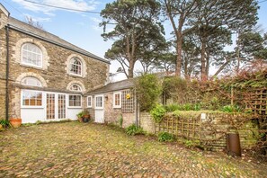 Exterior - 1 Bed in Fowey (oc-t36056) (Fowey)