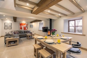 Dining - 2 Bed in Sheffield (oc-p35058) (Sheffield)