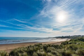 Beach - 3 Bed in Seahouses (oc-f36328) (Seahouses)