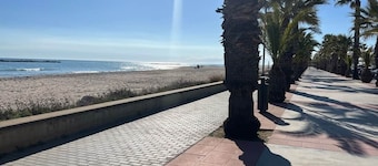 La Mota Beach House with Pool & BBQ