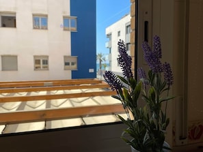 Interior - La Mota Beach House with Pool & BBQ (Cubelles)