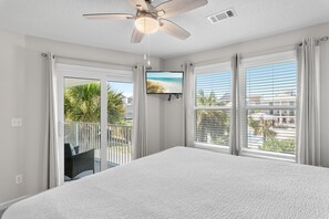 Iron/ironing board, free WiFi, bed sheets - ⭐Beachside Villas 1023 | Walk to Beach | Huge Pool | Spacious Balcony⭐ (Santa Rosa Beach)