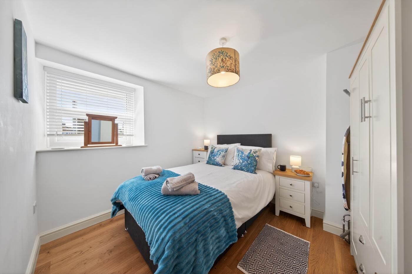 2 bedrooms, iron/ironing board, travel cot, free WiFi