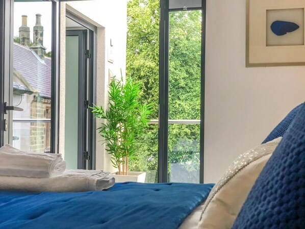 Iron/ironing board, free WiFi, bed sheets - 2 Bed in Alnwick (oc-coq92) (Alnwick)