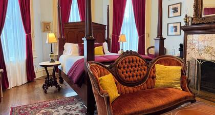 The Empress Hotel | Hornibrook Suite | King Suite