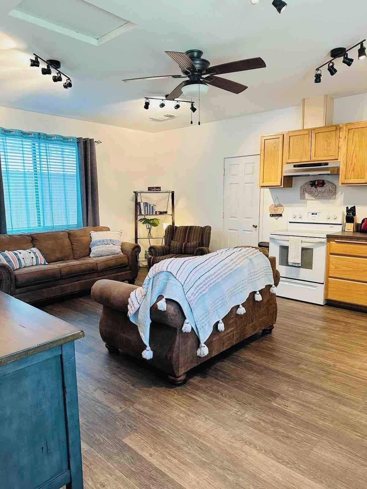 TV, offices