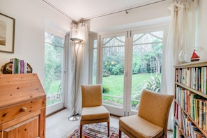 Interior - 4 Bed in Beckley (oc-s34808) (Beckley)