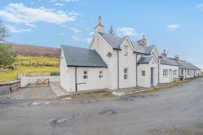 Exterior - 3 Bed in Wanlockhead (oc-g36354) (Wanlockhead)