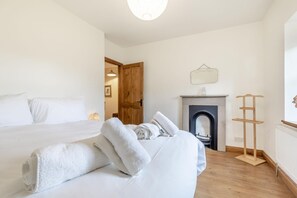 Free WiFi, bed sheets - 3 Bed in Longnor (oc-r34925) (Longnor)