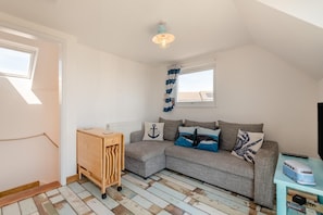 TV - 1 Bed in Selsey (oc-s36029) (Selsey)