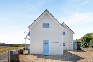 Exterior - 1 Bed in Selsey (oc-s36029) (Selsey)