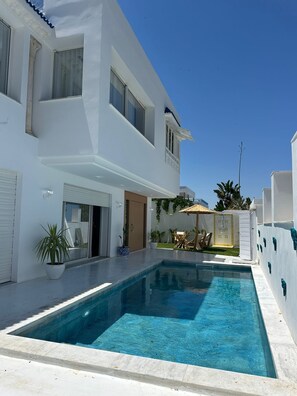 Villa, 4 Schlafzimmer, Raucher, eigener Pool | Pool | Außenpool