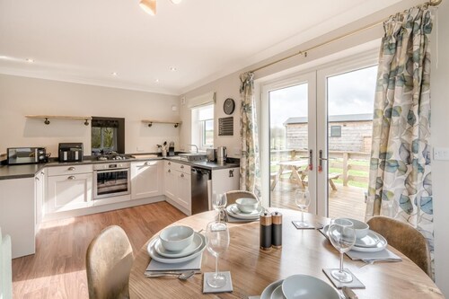 2 Bed in Ochiltree (oc-w37516)