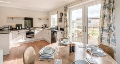 2 Bed in Ochiltree (oc-w37516)