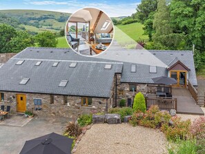 Exterior - 2 Bed in Brecon (oc-44179) (Llanfihangel Nant Bran)