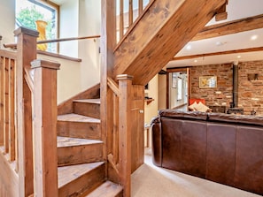 Interior - 4 Bed in Brecon (oc-43212) (Llanfihangel Nant Bran)