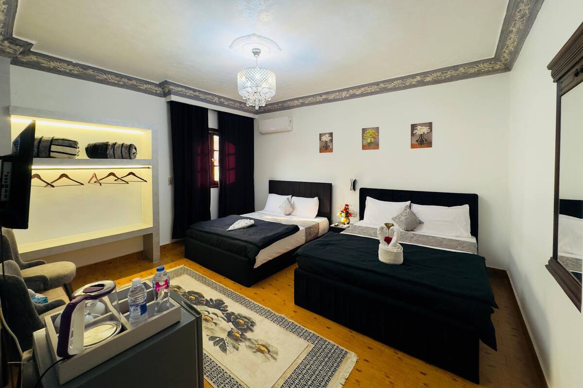 Deluxe Quadruple Room, Desert View | Laptop workspace, free WiFi