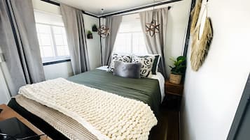 1 habitación, wifi y ropa de cama