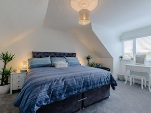 Travel cot, free WiFi, bed sheets - 4 Bed in Broadstairs (oc-81104) (Broadstairs)