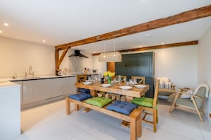 Dining - 3 Bed in Peasmarsh (oc-graohf) (Peasmarsh)