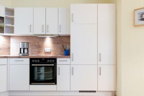 Apartment | Private kitchen - Ferienwohnung mit Ahoi-rabatt in Sellin (Sellin)