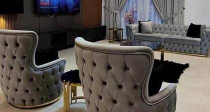 J&M Exclusive Annex 4 bedroom