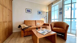 Apartment | Living room - Urlaub auf Rugen in Einer Ferienwohnung (Sellin)