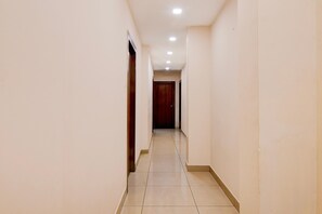 House | Interior - Deluxe Goukul Recedancy (Barakpur)