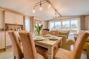 Dining - 3 Bed in Liskeard (oc-w37534) (Doublebois)