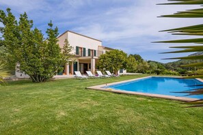 Pool - Casa Toni - Four Bedroom Villa, Sleeps 8 (Crestatx)