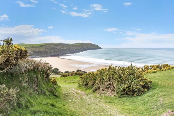 Beach - 3 Bed in Georgeham (oc-p38229) (Croyde)
