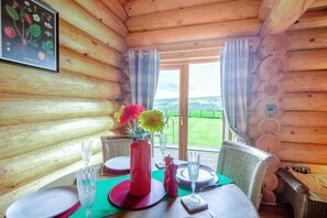 Dining - 2 Bed in Groesffordd Marli (oc-g39079) (Groesffordd Marli)