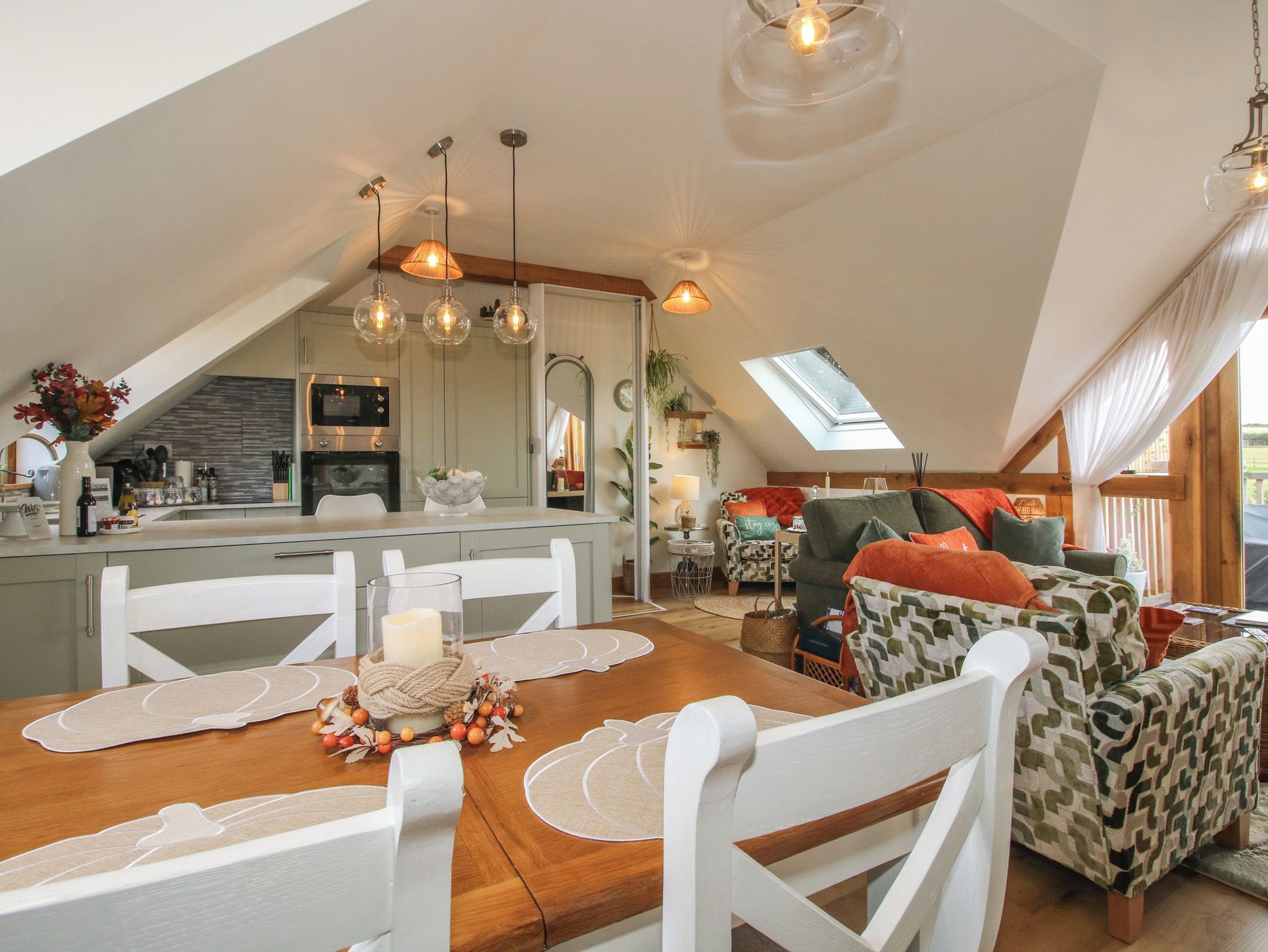 Cottage | Tempat makan